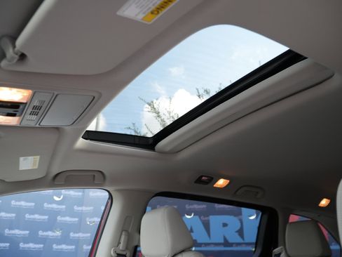 Used 2026 Honda Odyssey EX-L image 17