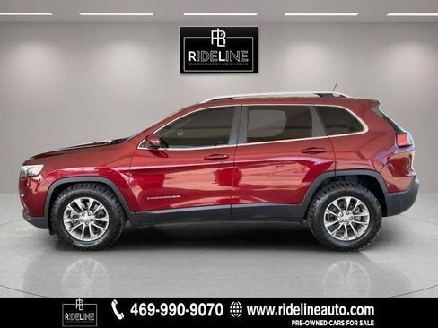 Used 2019 Jeep Cherokee Latitude Plus FWD image 4