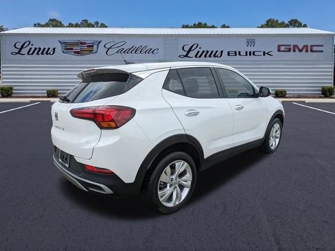 Used 2024 Buick Encore GX Preferred FWD image 4