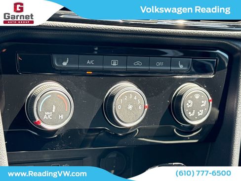 Used 2023 Volkswagen Taos SE AWD/4WD image 35