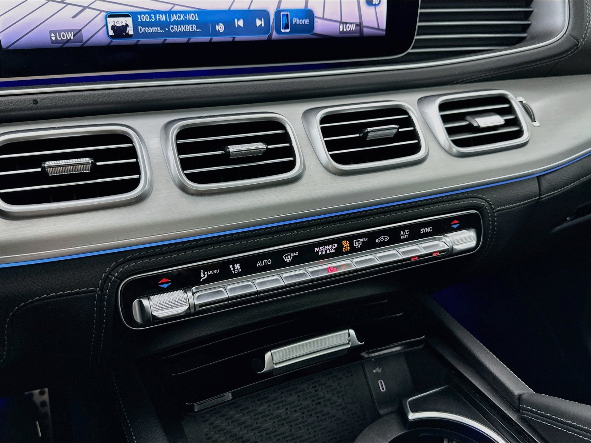 Certified 2026 Mercedes-Benz GLE 53 AMG 4MATIC Coupe image 17