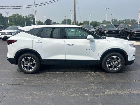 Certified 2023 Chevrolet Blazer LT w/ Driver Confidence Package AWD/4WD image 10