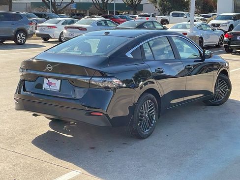 New 2026 Nissan Sentra SV image 5