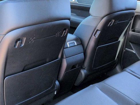 Certified 2025 Hyundai Santa Fe Limited image 19