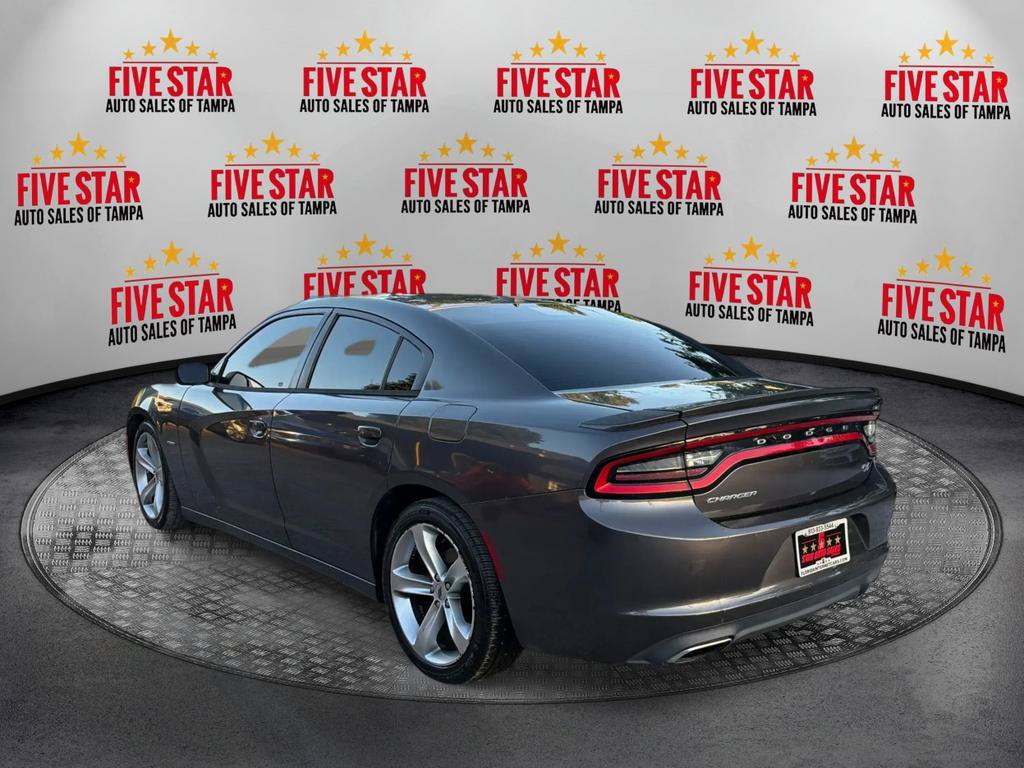 Used 2017 Dodge Charger R/T RWD image 5