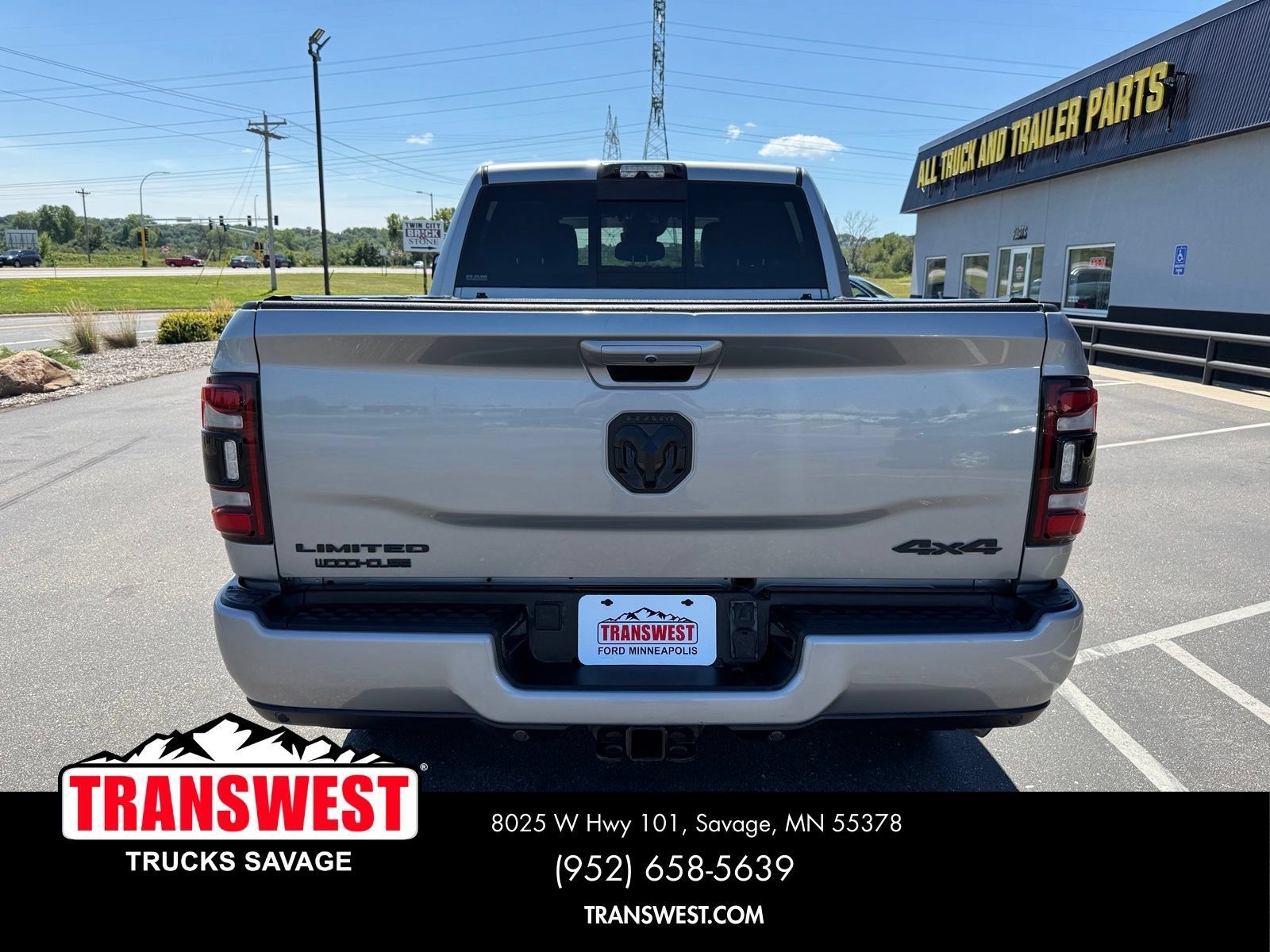 Used 2022 RAM 3500 Limited AWD/4WD image 16