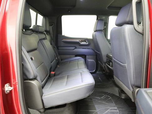 Certified 2023 Chevrolet Silverado 1500 High Country w/ Technology Package AWD/4WD image 13
