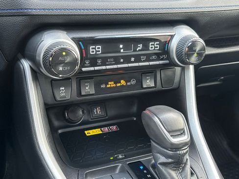 Used 2024 Toyota RAV4 XSE w/ Advanced Technology Package image 23