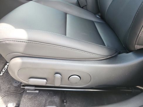Used 2026 Hyundai Kona SEL Premium FWD image 10