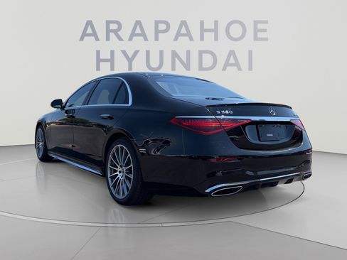 Used 2022 Mercedes-Benz S 580 4MATIC Sedan image 3
