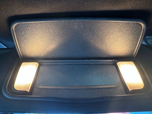 Used 2017 Ford Mustang Premium image 42