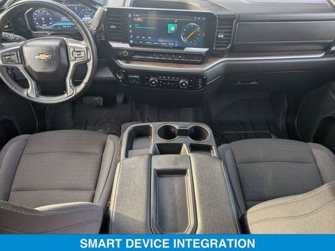 Certified 2024 Chevrolet Silverado 2500 LT w/ Convenience Package image 31