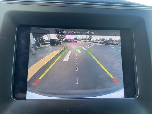 Used 2020 Jeep Cherokee Latitude image 15