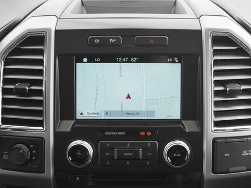 Used 2018 Ford F350 Platinum w/ Platinum Ultimate Package image 16