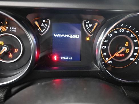 Used 2023 Jeep Wrangler Unlimited Sport AWD/4WD image 14