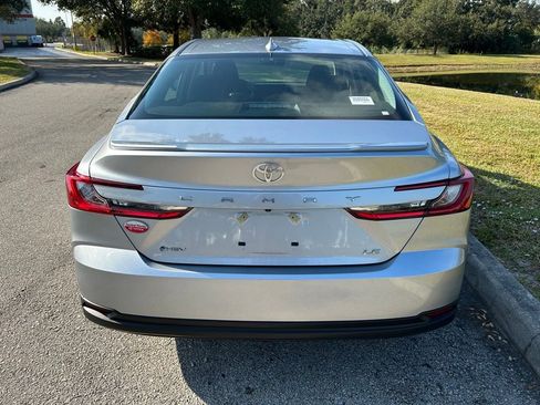 Certified 2025 Toyota Camry LE image 4