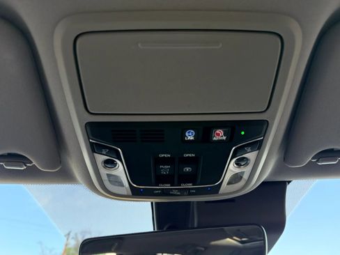 Used 2021 Honda Pilot Elite image 44
