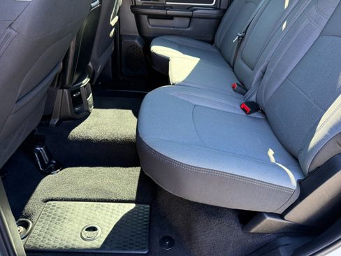 Used 2024 RAM 3500 Big Horn image 21