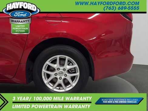 Used 2025 Chrysler Pacifica Select FWD image 28