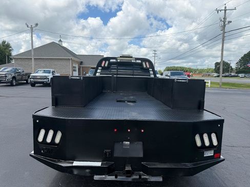 Used 2020 RAM 5500 Tradesman w/ Chrome Appearance Group AWD/4WD image 6