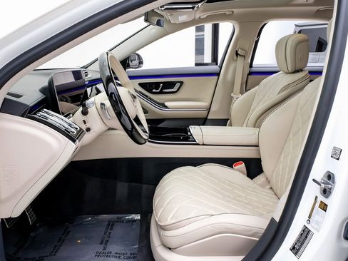 Used 2022 Mercedes-Benz S 580 4MATIC Sedan image 6