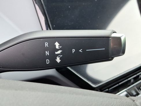 New 2027 Chevrolet Bolt LT FWD image 15