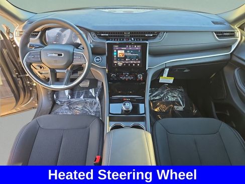 New 2025 Jeep Grand Cherokee Laredo X w/ Luxury Tech Group I AWD/4WD image 18