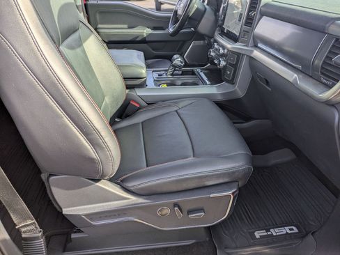 Used 2021 Ford F150 Lariat w/ Equipment Group 502A High image 39