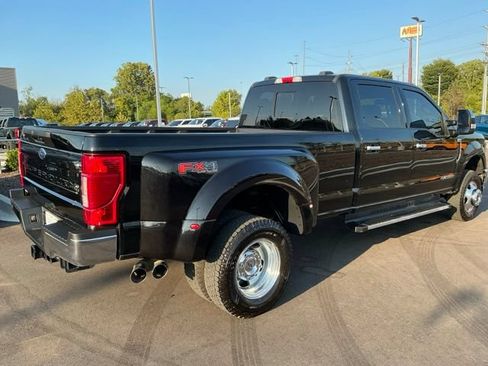 Used 2022 Ford F350 Lariat w/ Lariat Ultimate Package AWD/4WD image 11