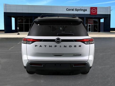 New 2026 Nissan Pathfinder Platinum image 4