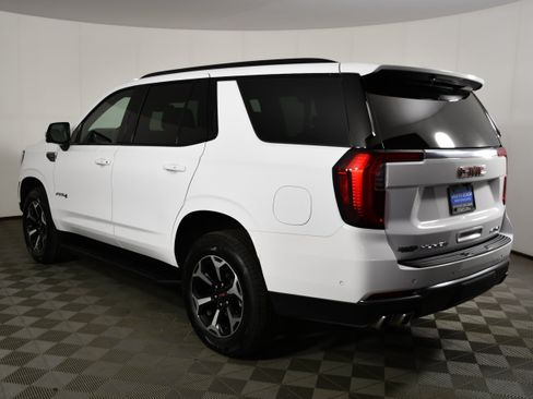 Used 2025 GMC Yukon AT4 AWD/4WD image 8
