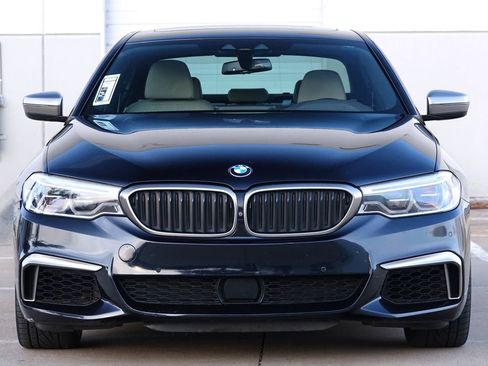 Used 2019 BMW M550i xDrive xDrive image 16