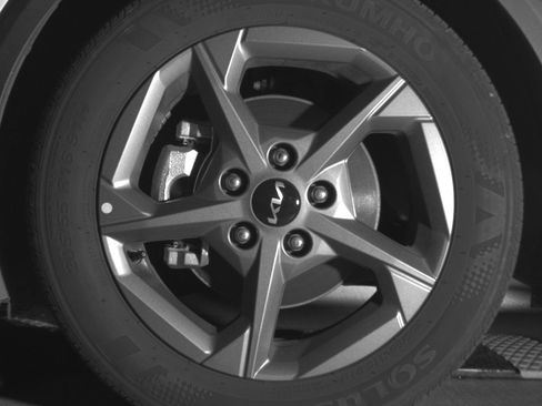 Used 2025 Kia K4 LXS image 12