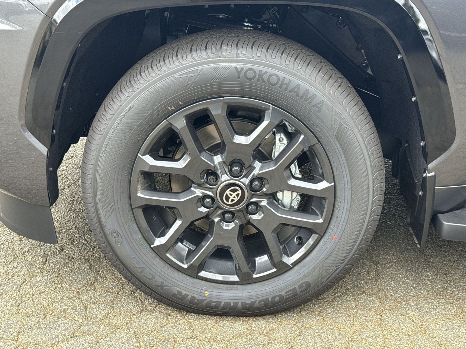 New 2026 Toyota Sequoia Platinum AWD/4WD image 20