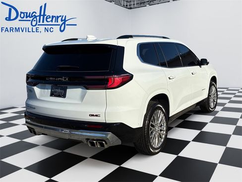 Used 2025 GMC Acadia Denali w/ Super Cruise Package image 5