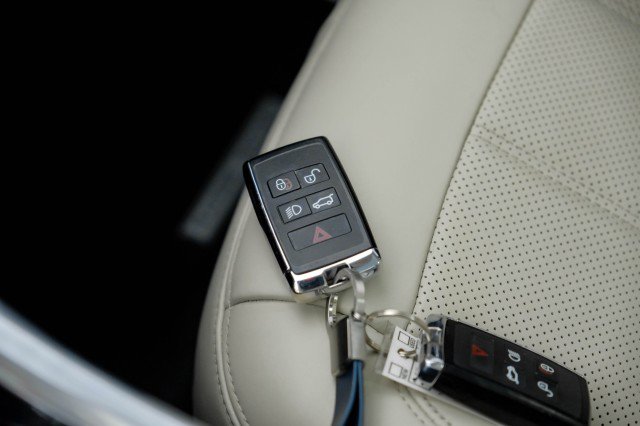Used 2019 Land Rover Range Rover Sport Supercharged AWD/4WD image 60