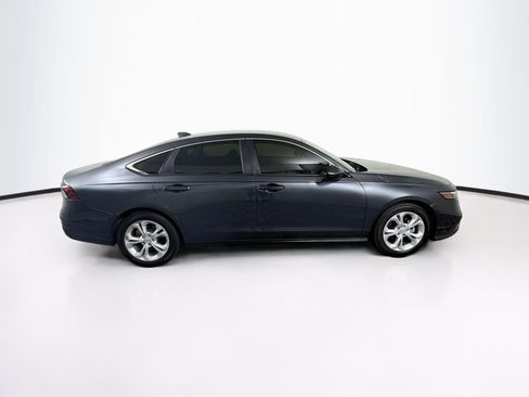 Used 2025 Honda Accord LX image 10