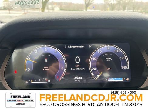 New 2025 Jeep Grand Cherokee L Altitude w/ Trailer Tow Package AWD/4WD image 8
