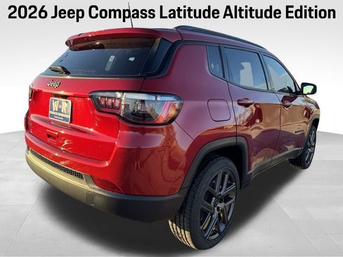 New 2026 Jeep Compass Latitude image 3