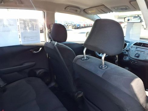 Used 2010 Honda Fit Sport image 21