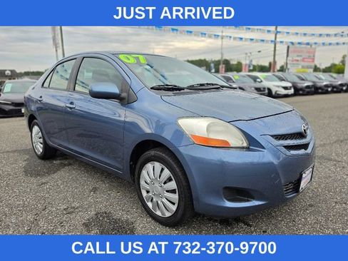 Used 2007 Toyota Yaris Sedan w/ Convenience Pkg FWD image 7