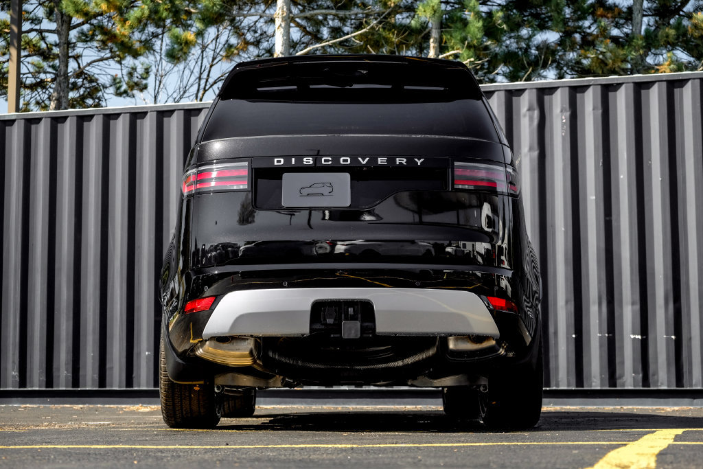 New 2026 Land Rover Discovery Limited Edition AWD/4WD image 7