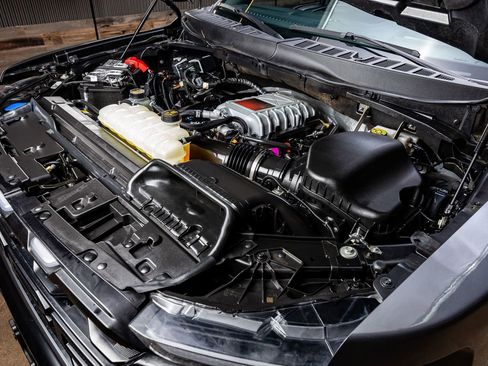 Used 2025 Ford F150 Raptor w/ Equipment Group 803A Raptor R image 40