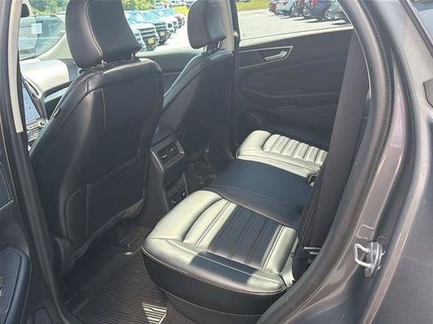 Certified 2024 Ford Edge SEL w/ Convenience Package AWD/4WD image 5