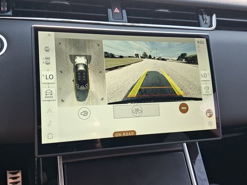 New 2026 Land Rover Range Rover Evoque Hoxton AWD/4WD image 10