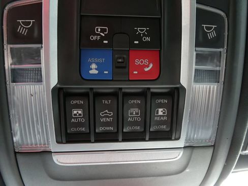 Used 2020 RAM 1500 Rebel w/ Rebel Level 2 Equipment Group AWD/4WD image 31