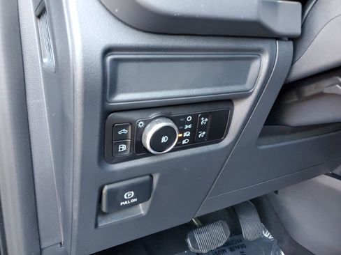 Used 2025 Ford F150 XLT w/ Equipment Group 301A Standard image 16