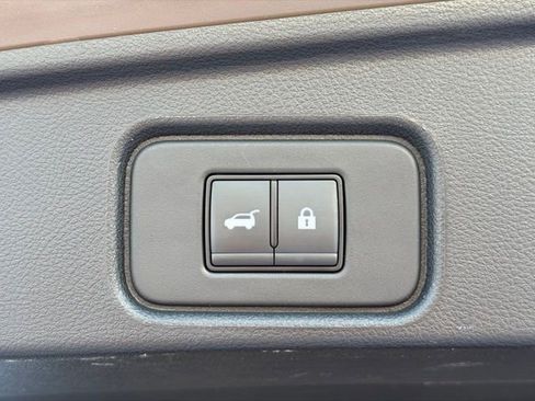 Used 2024 Nissan Pathfinder Platinum w/ Cargo Package image 34