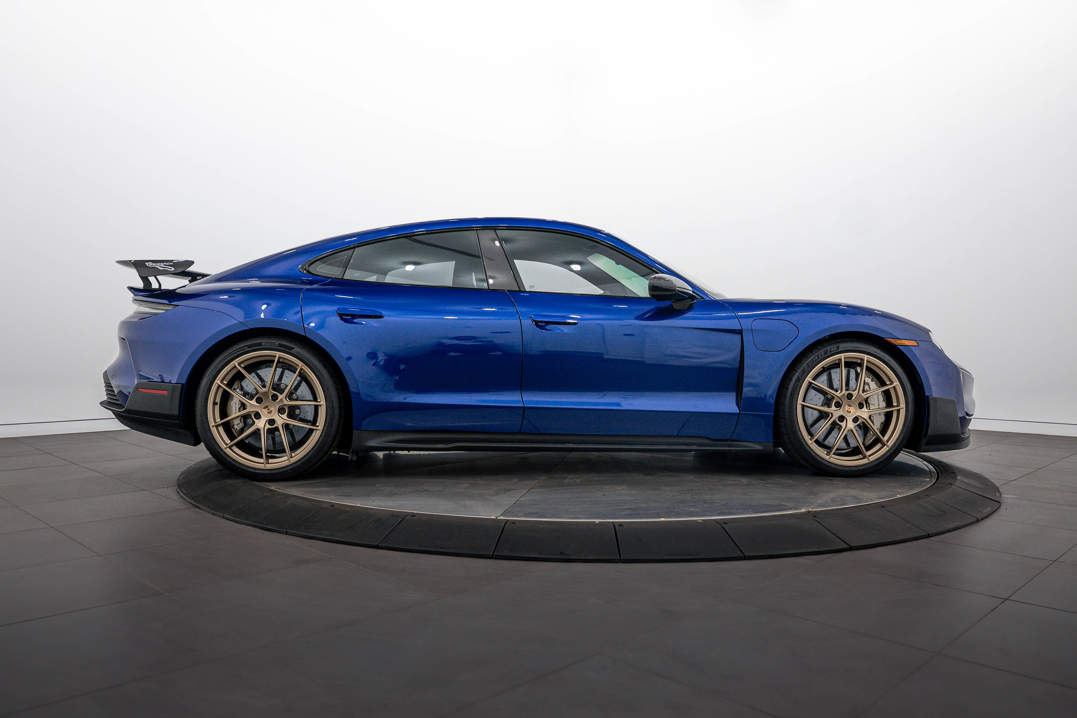 Certified 2025 Porsche Taycan Turbo GT AWD/4WD image 8