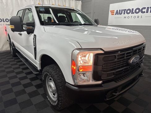 Used 2023 Ford F250 XL w/ 360-Degree Camera Package image 2